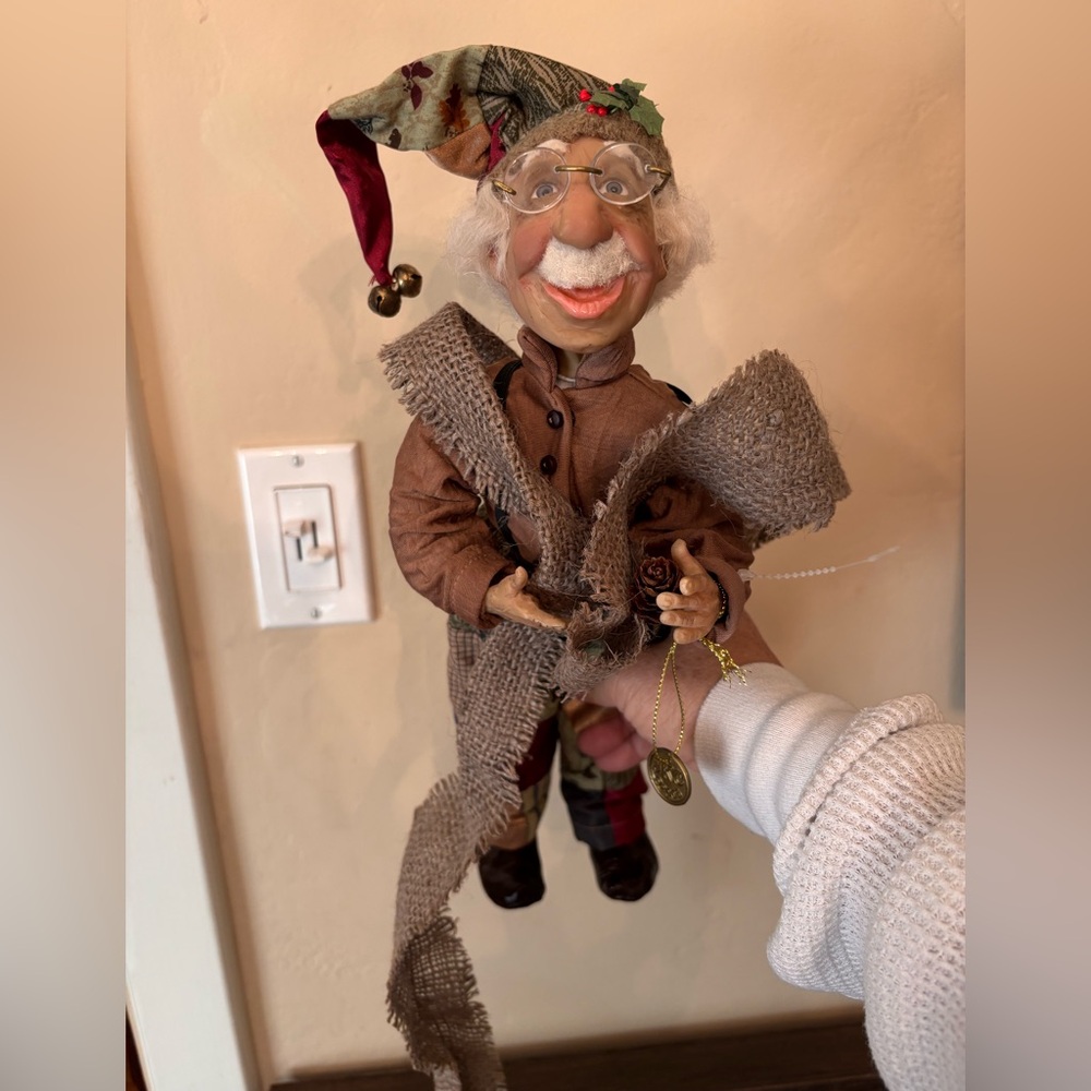 Jacqueline Kent doll JKC 2005 old man with glasses and santa hat no box